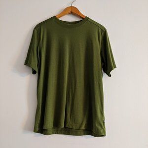 REI Moss Green T-Shirt Size Large